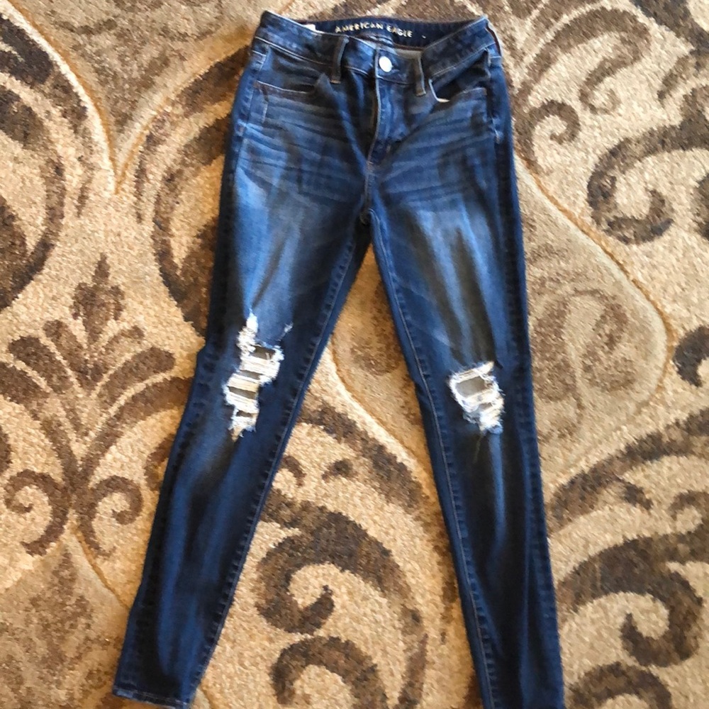 American Eagle 360 next level skinny jeans distressed